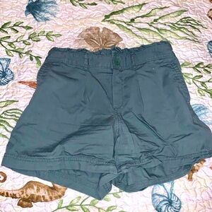 Gap shorts dark olive green paper bag style zippered pockets high waist
